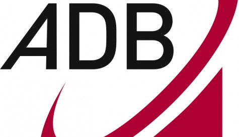 ADB delivers hybrid boxes to Canal Digital