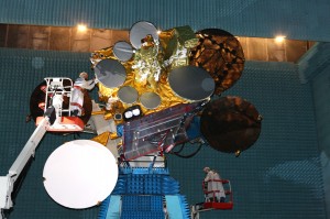 Eutelsat 3B being prepared in Toulouse