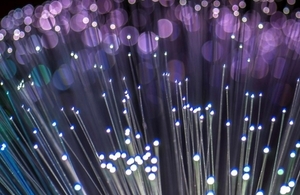 UK unveils plans for full fibre and 5G internet