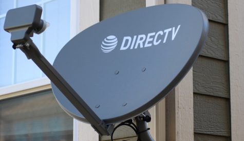 AT&T reportedly looking to sell stake in pay TV operation