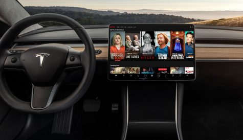 UK to legalise TV viewing on the road in self-driving cars