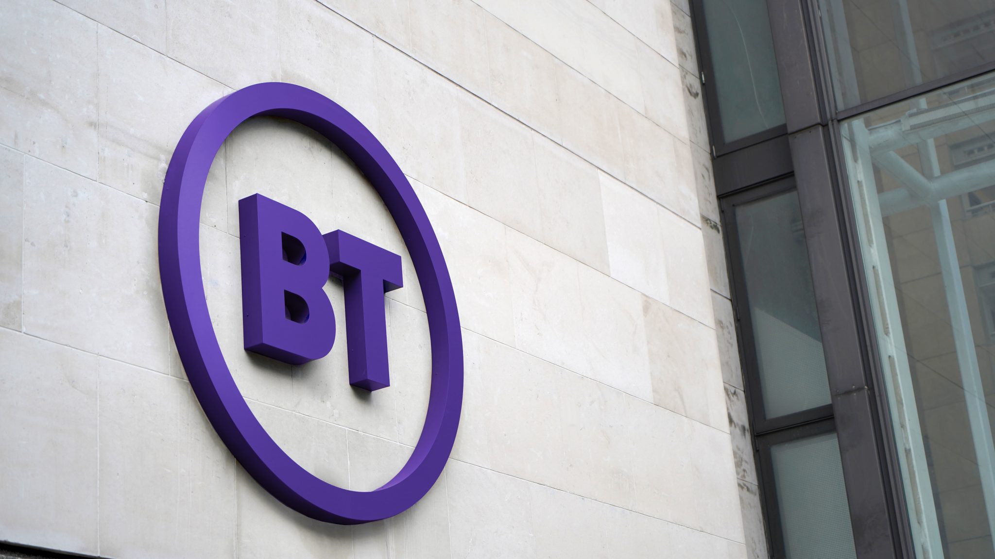 BT launches streaming box