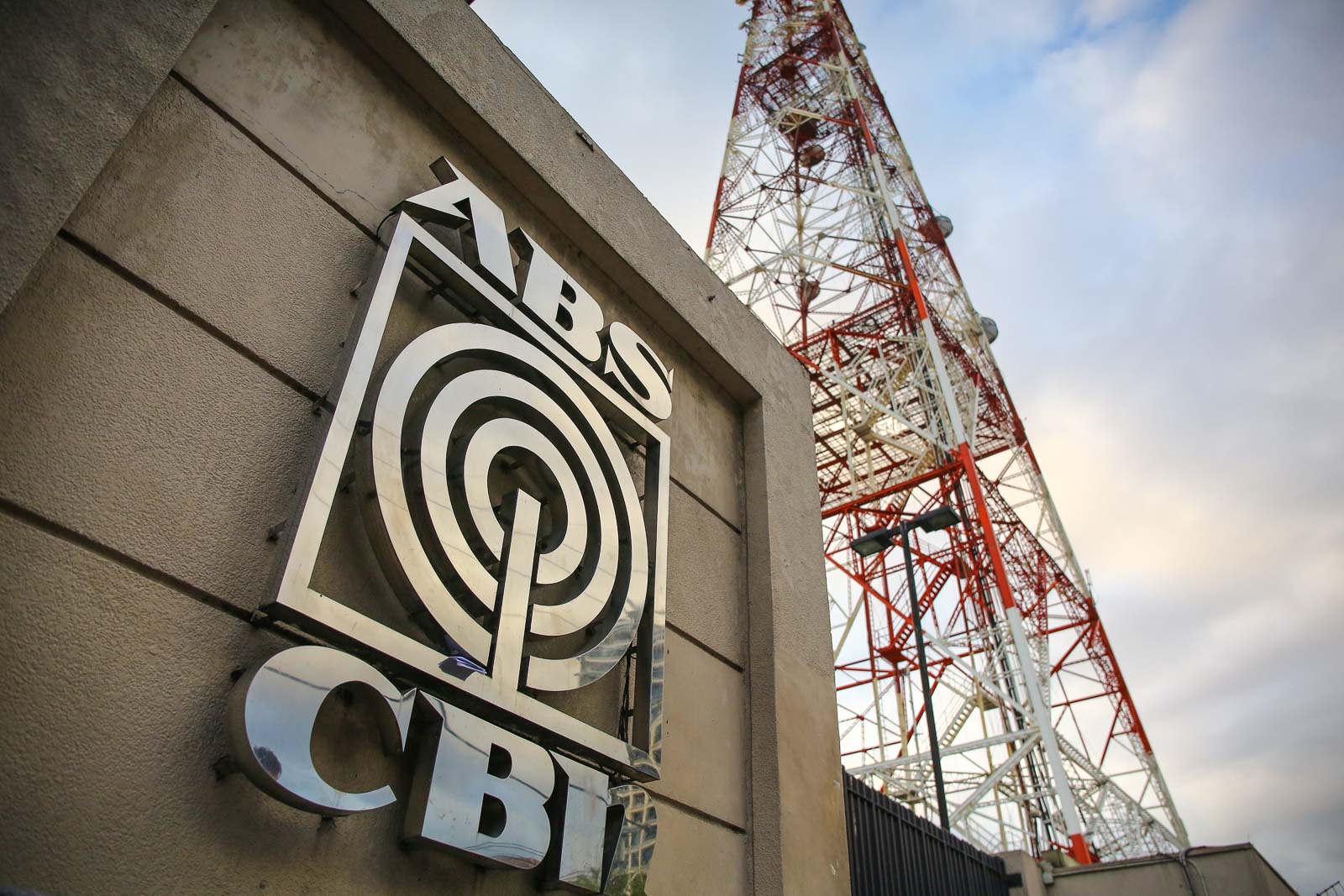Philippines' ABS-CBN sells pay TV and broadband unit to country's ...